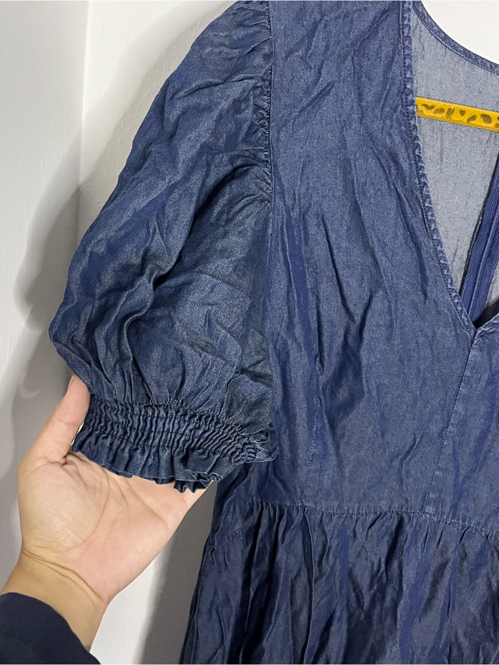 Petal & Pup Steele Puff Sleeve Midi Dress in Dark Denim Size XL - Picture 8 of 10